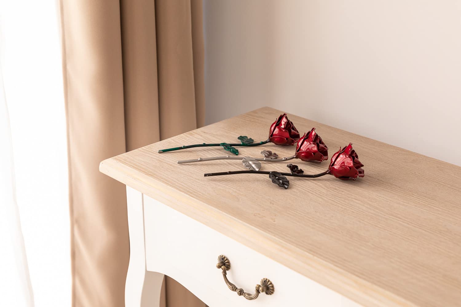 Forging Art Bcn Hand Forged Eternal Wrought Iron Rose with Base - Gift for Valentine's Day, Mother's Day, 6th Year Wedding Anniversary (Red/Silver)