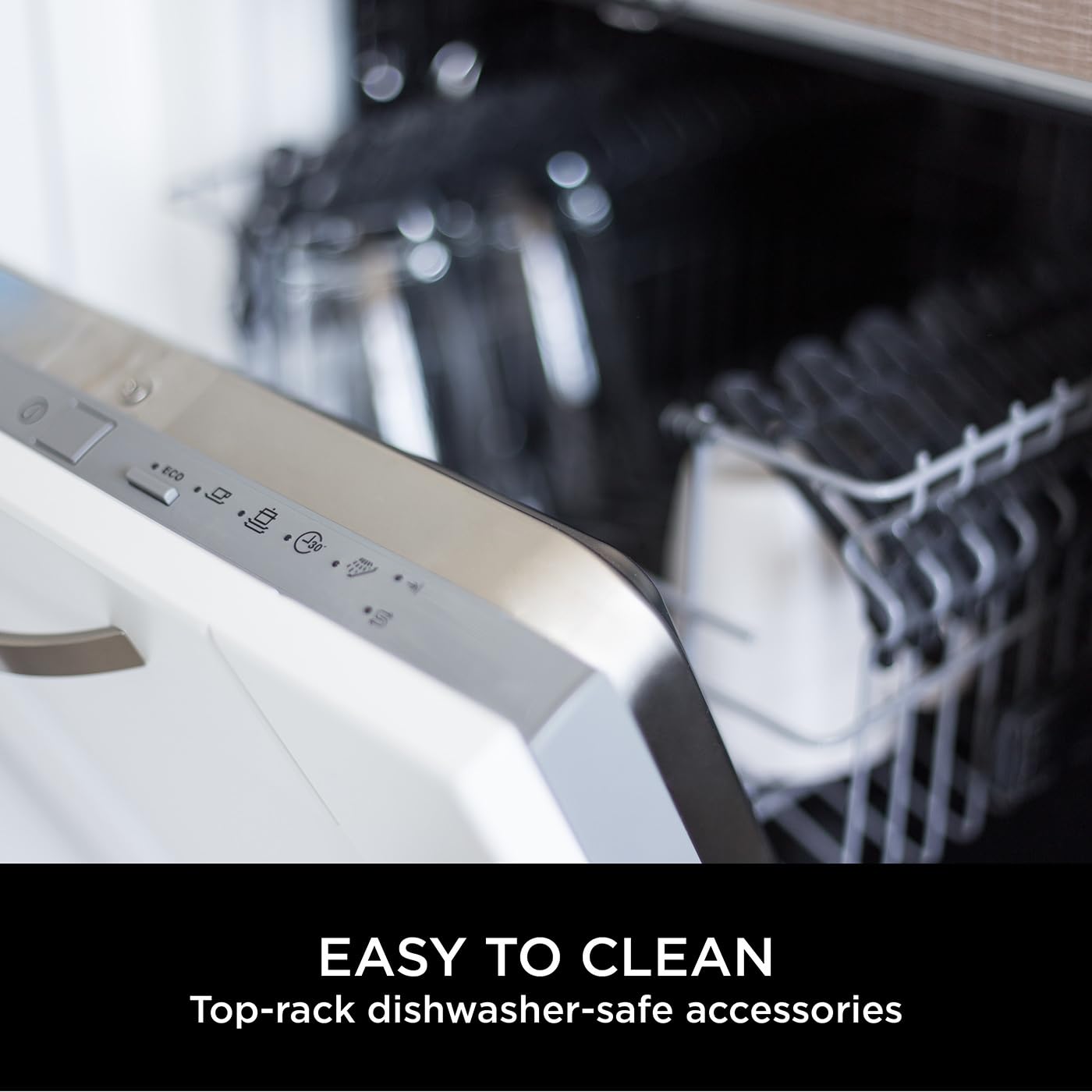 Ninja Foodi 3-in-1 Hand Blender, Hand Mixer & Chopper, Food Processor with 3 Attachments, 850W Powerbase, Immersion Blender, 5 Mixing Speeds, 2 Blending Speeds, 1.5m Cord, Black CI100UK