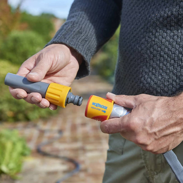 HOZELOCK - Hybrid Watering Hose Tuffhoze 35 m : Extremely Flexible, Tuff-Fibre Woven Technology, Suitable for High-pressure Cleaners (40 bar), Durable