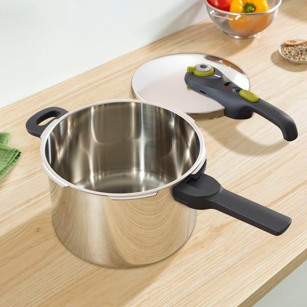 Tefal Secure 5 Neo Stainless Steel Pressure Cooker, 6L, Induction Compatible, Silver, 5 Safety Devices, Durable and Easy to Use, P2530738