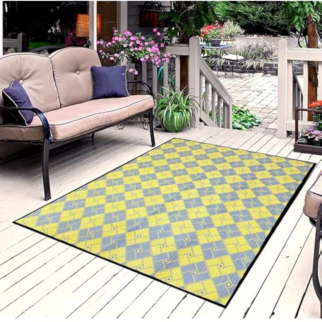 ARSUK Outdoor Plastic Rug (210 x 150 cm) - Weatherproof, Indoor and Outdoor Use, Ideal for Garden, Camping, Patio, Balcony Carpet, Picnic, Backyard, Lightweight, Foldable, Recyclable Material