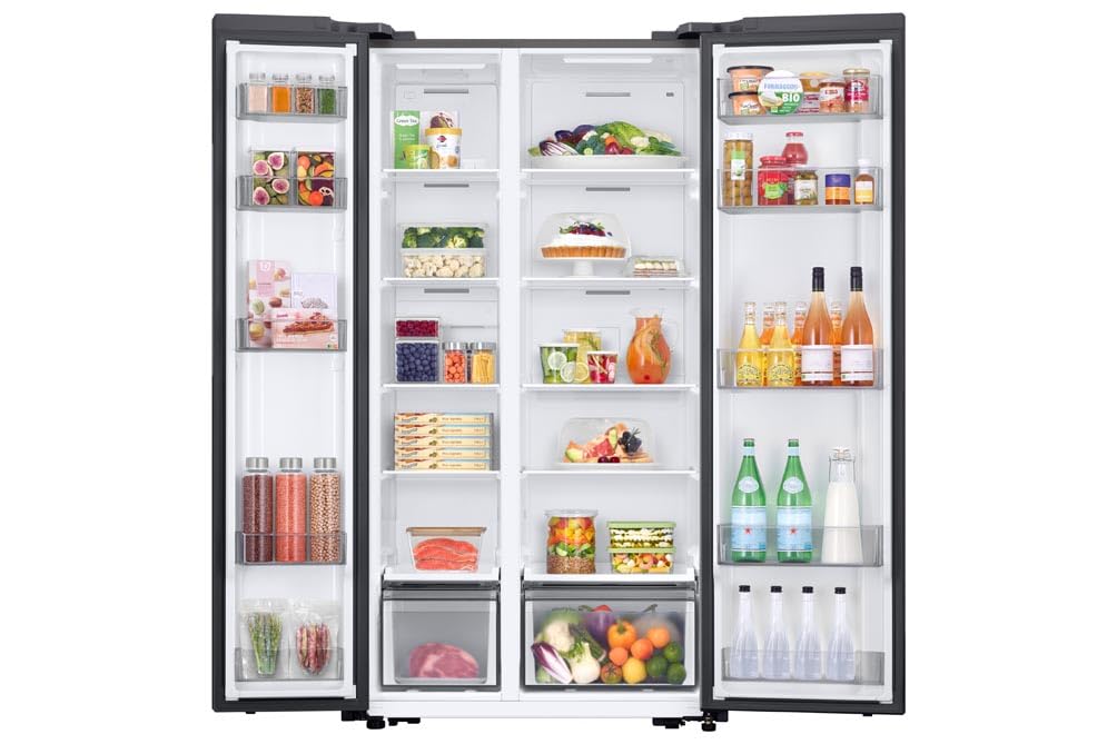 Samsung American Style Fridge Freezer with SpaceMax Technology, Power Cool and Power Freeze Technology, Black, RS62DG5003B1E