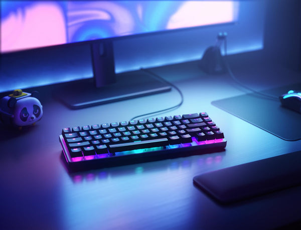 Glorious Gaming GMMK 2 Full Size (96%) - Mechanical Gaming Keyboard, Aluminium Frame, Customisable, Doubleshot Caps, Fox Switches, Per Key RGB, Full NKRO, English UK QWERTY Layout - Pink