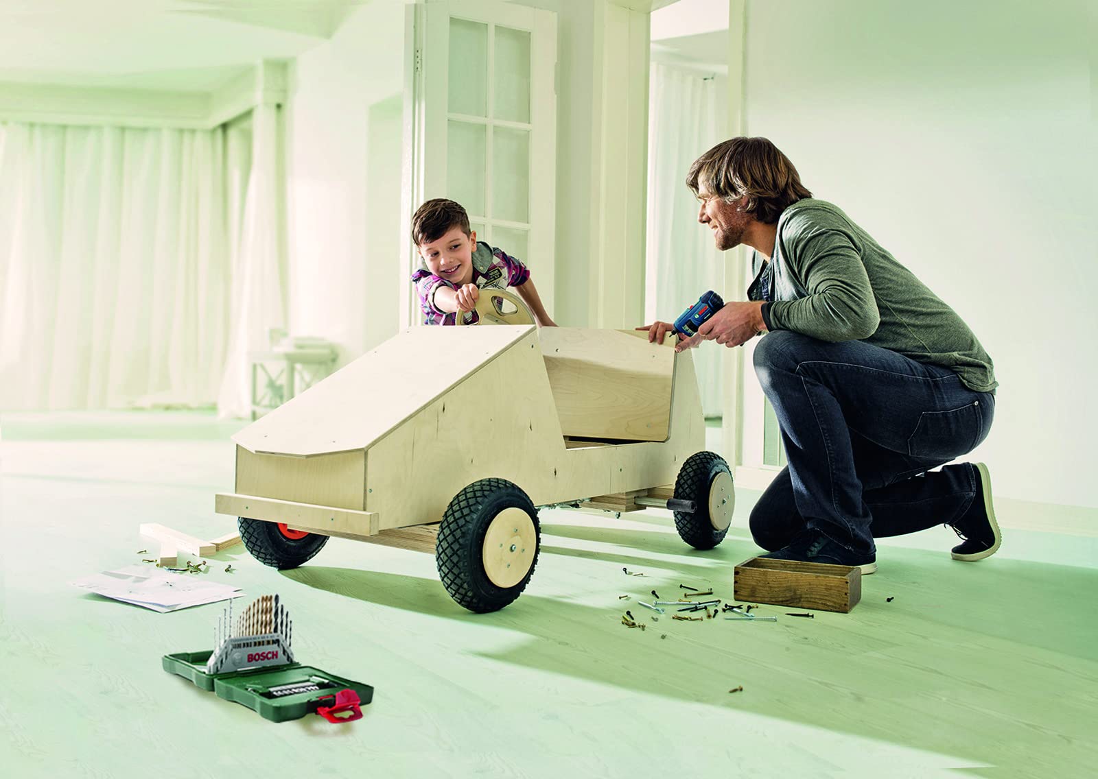 Bosch 70-Pieces X-Line Titanium Drill and Screwdriver Bit Set (for Wood, Masonry and Metal, Accessories Drills)