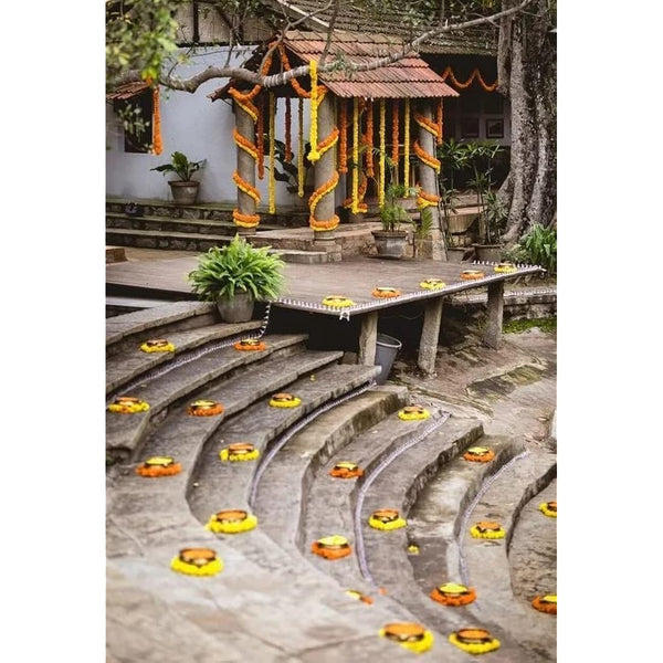 L.Orange & Yellow 5ft Artificial Marigold Flower Garland fr Parties Wedding Diwali Mehndi Pooja Festival & Traditional Indian Theme Decoration Home Decoration Photo Prop Backdrops DIY