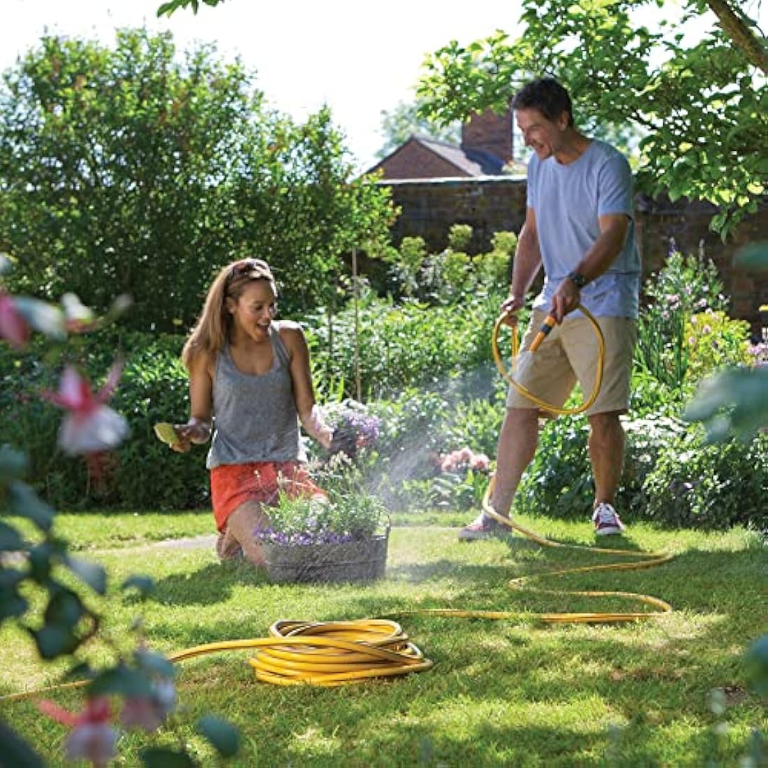 HOZELOCK - Starter Hose ø 12.5mm (1/2") 30m : Versatile, UV-resistant garden hose, 4-layer braided reinforced hose, UK-made, General Purpose, Hard Wearing, 10 Year Guarantee* [7230P0000]