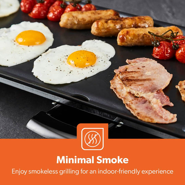 GEEPAS Teppanyaki Grill – Smokeless, Non-Stick, Adjustable Temperature - Easy-To-Clean, Removable Grease Tray, detachable cord – Indoor BBQ, Large Cooking Surface for Pancakes, Barbecue, Eggs and More