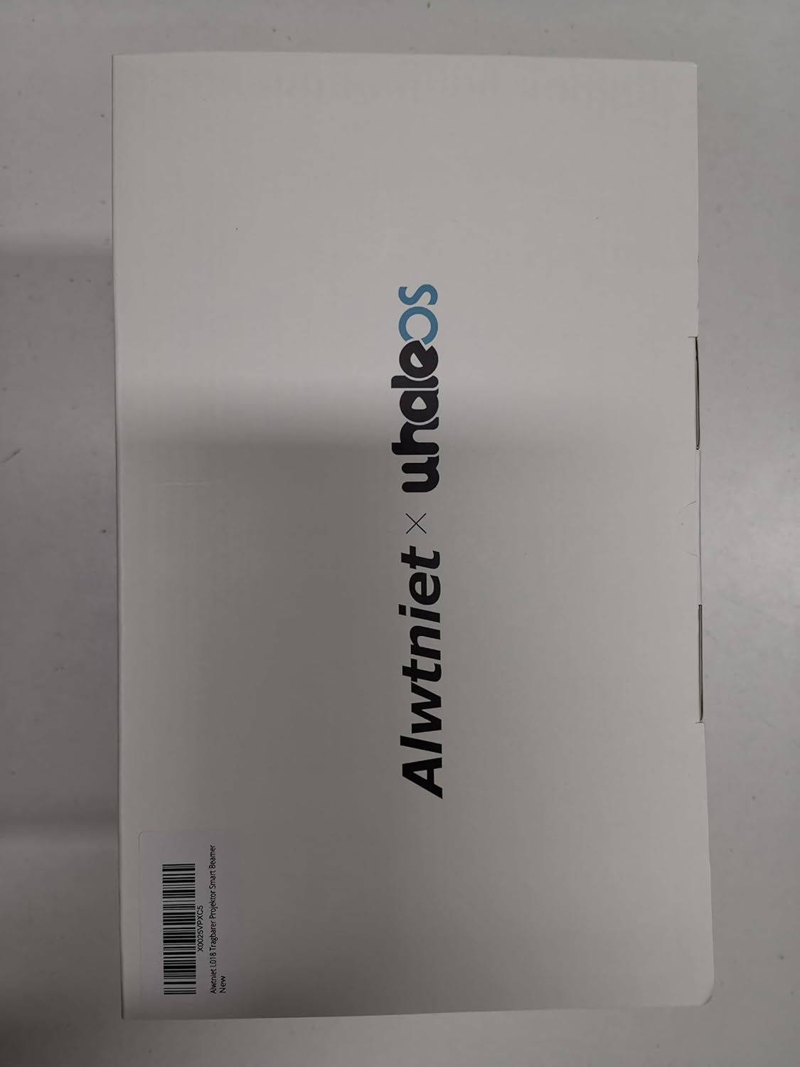 Alwtniet L018 NTV Smart Projector, 1080P Native 400 ANSI Auto Focus Auto Keystone Mini Portable Projector with Play store, ChatGPT Voice Remote Android 13 Home Video Proyector