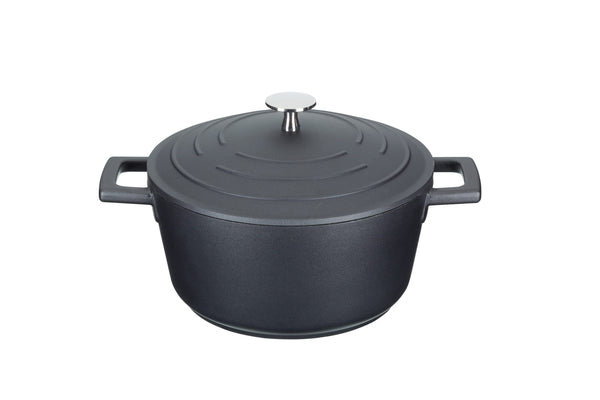 MasterClass Casserole Dish With Lid, Medium 4L/24 cm, Lightweight Cast Aluminium, Induction Hob And Oven Safe, Black