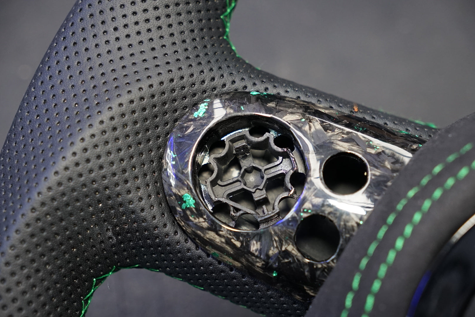 Mini Cooper Base / S / JCW R56 Custom Carbon Fibre Steering Wheel (2007 - 2013)