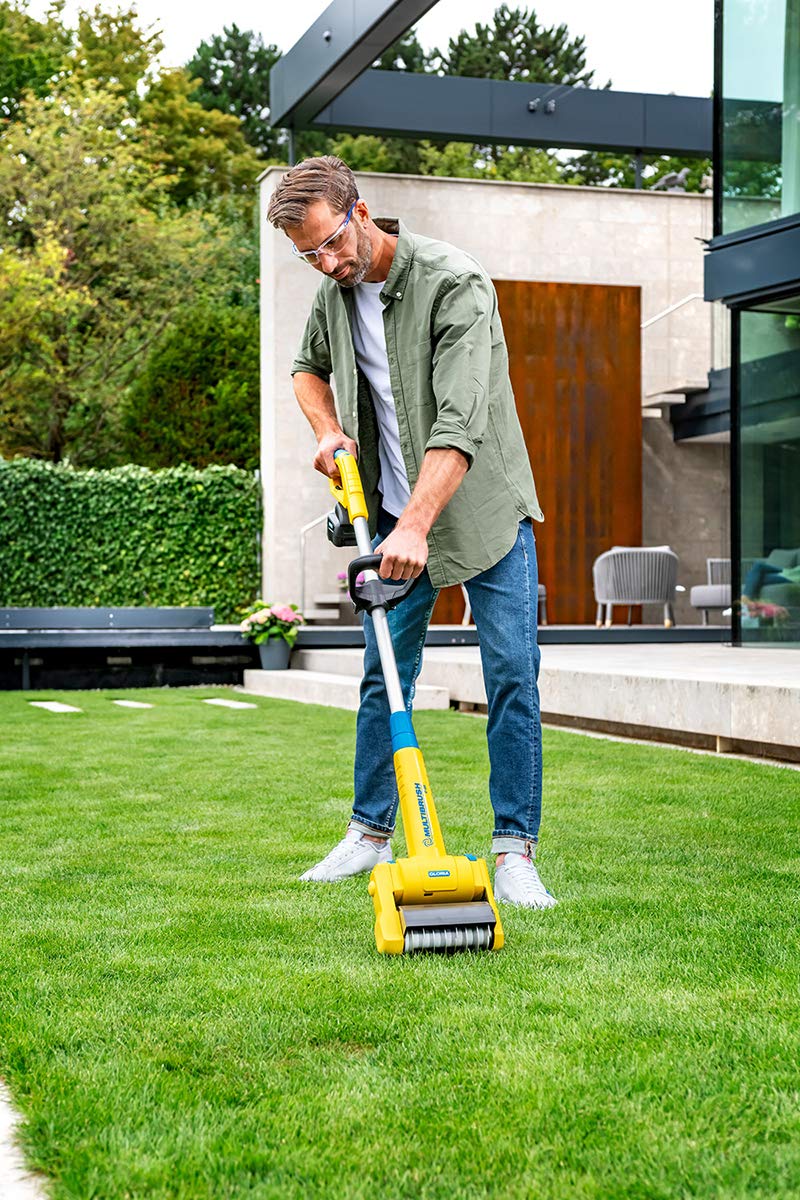 GLORIA Dethatching Roller | Accessories for MultiBrush | Maintain Lawn, Dethatch Lawn | Removes Moss and Lawn Felt| with Stainless Steel Blades