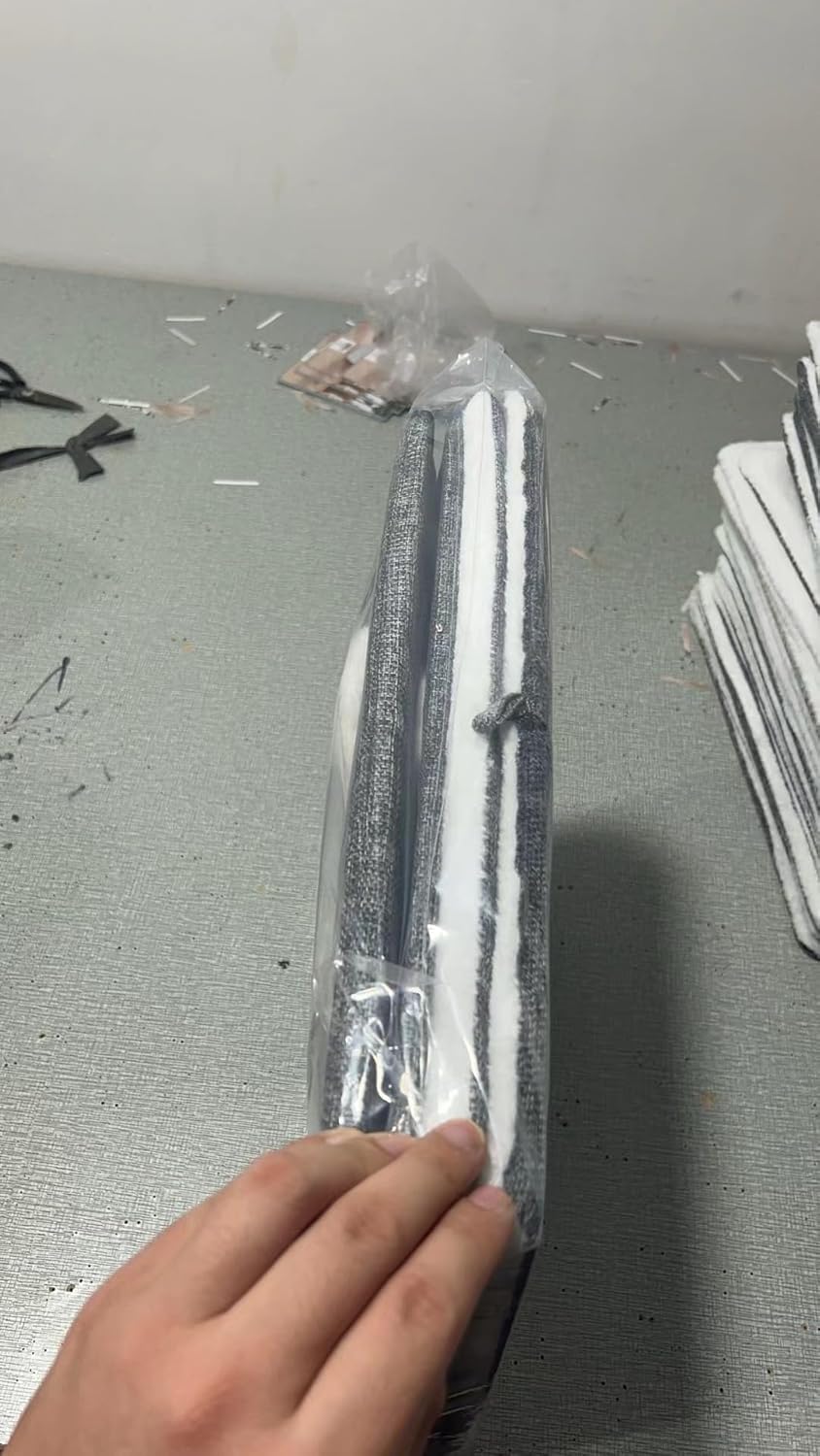 Furjoy Cat Beds, Large Cat Cave for Pet House with Fluffy Ball Hanging and Scratch Pad, Houses & Condos, Cubes, Hideaway, Covered Bed for Multi Small Pet Large Kitty