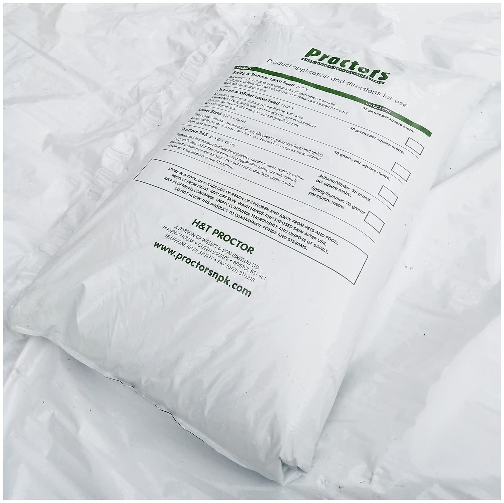 20kg bag of Proctors Spring and Summer Lawn Grass Food