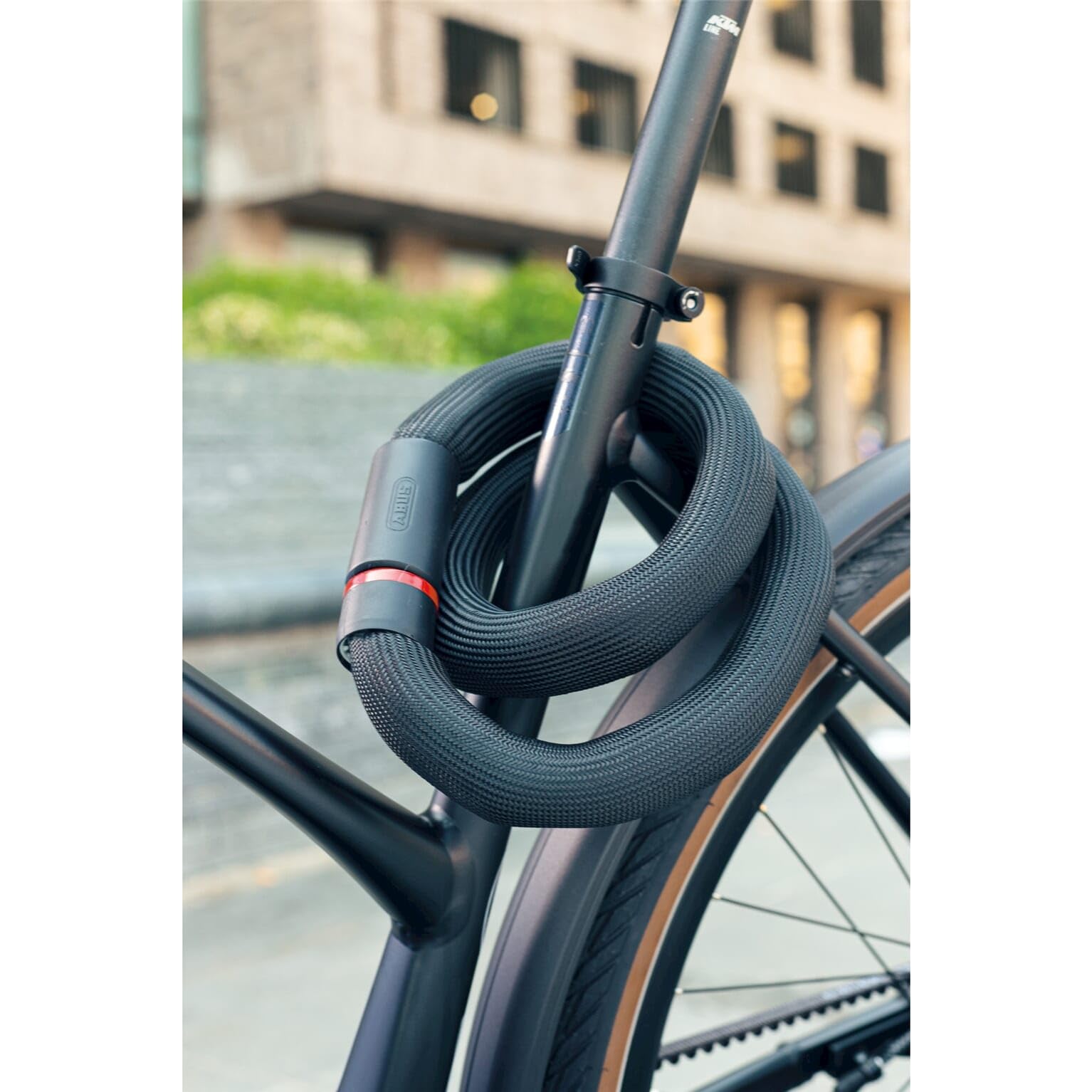 ABUS Goose Lock chain lock - flexible, rattle-free bicycle lock made of hardened steel - 6 mm thick - with key