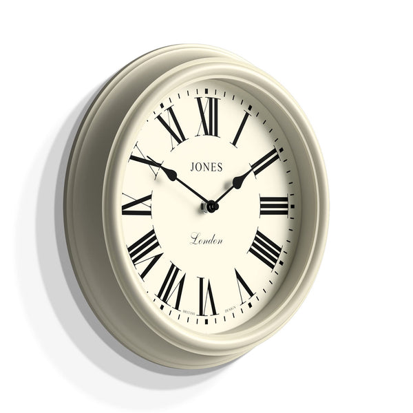 Jones Clocks Venetian wall clock | Classic round clock | 30cm | White | Roman numerals | Traditional design ideal for kitchen, living room or bedroom