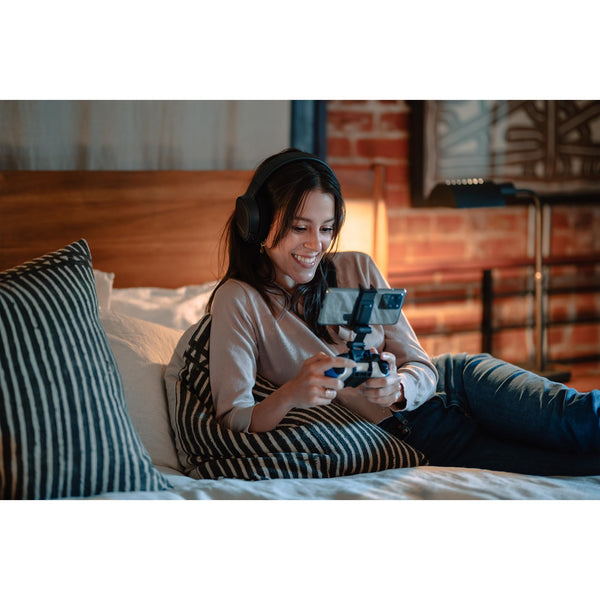 Xbox Wireless Controller – Deep Pink Series X|S, One, and Windows Devices