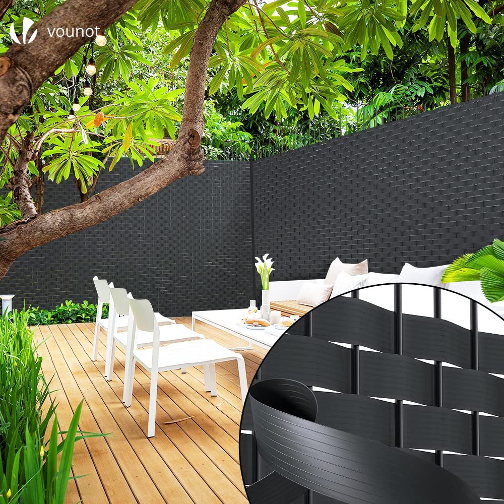 VOUNOT? PVC Privacy Strips Garden Privacy Fence Screen 300m x 4.7cm Double Rod Mats with 600 Clips for Deck, Patio, Balcony, Black
