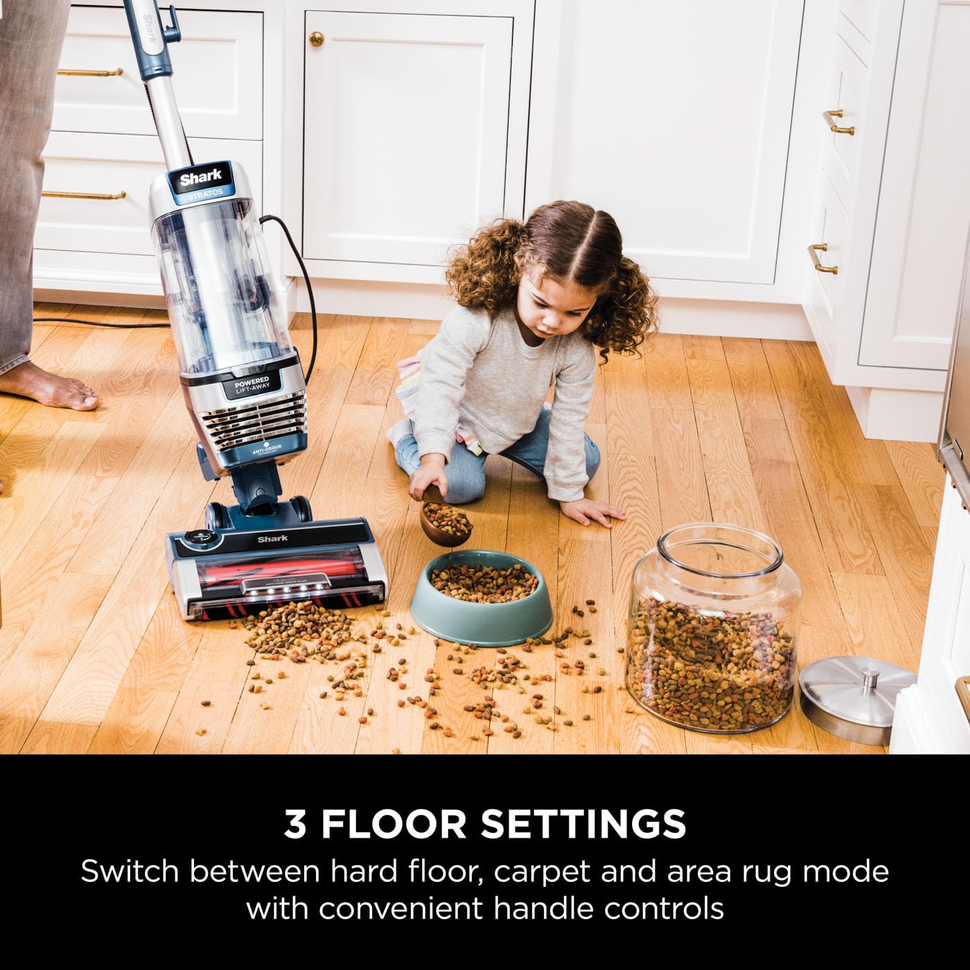 Shark PowerDetect Corded Upright Vacuum Cleaner, DuoClean Detect, Reverse Clean, Anti Hair Wrap Plus, Anti-Allergen, 8m Cord, 1.3L, Dusting Brush, Pet, Crevice, Multi Surface Tools & Bag, AZ3900UKTBK