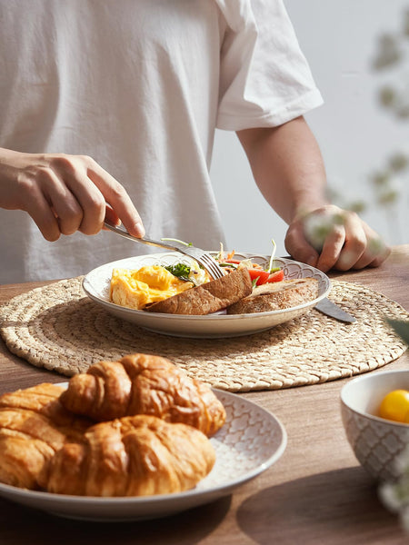 DOWAN Dinner Plates,  8.5" Premium Porcelain Side Plate Set of 6, Salad Plates, Dessert Plate, Flat Dinner Set for Appetizer, Lunch, Salad, Steak,