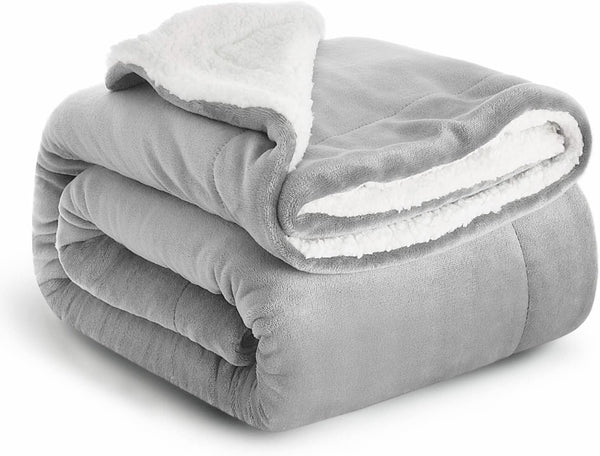 Imperial Rooms Sherpa Fleece Blanket Bed Throws Blankets For Sofas Soft Fluffy Thick Blanket Reversible Microfiber Throw (Silver, Single (130 x 150 Cm))
