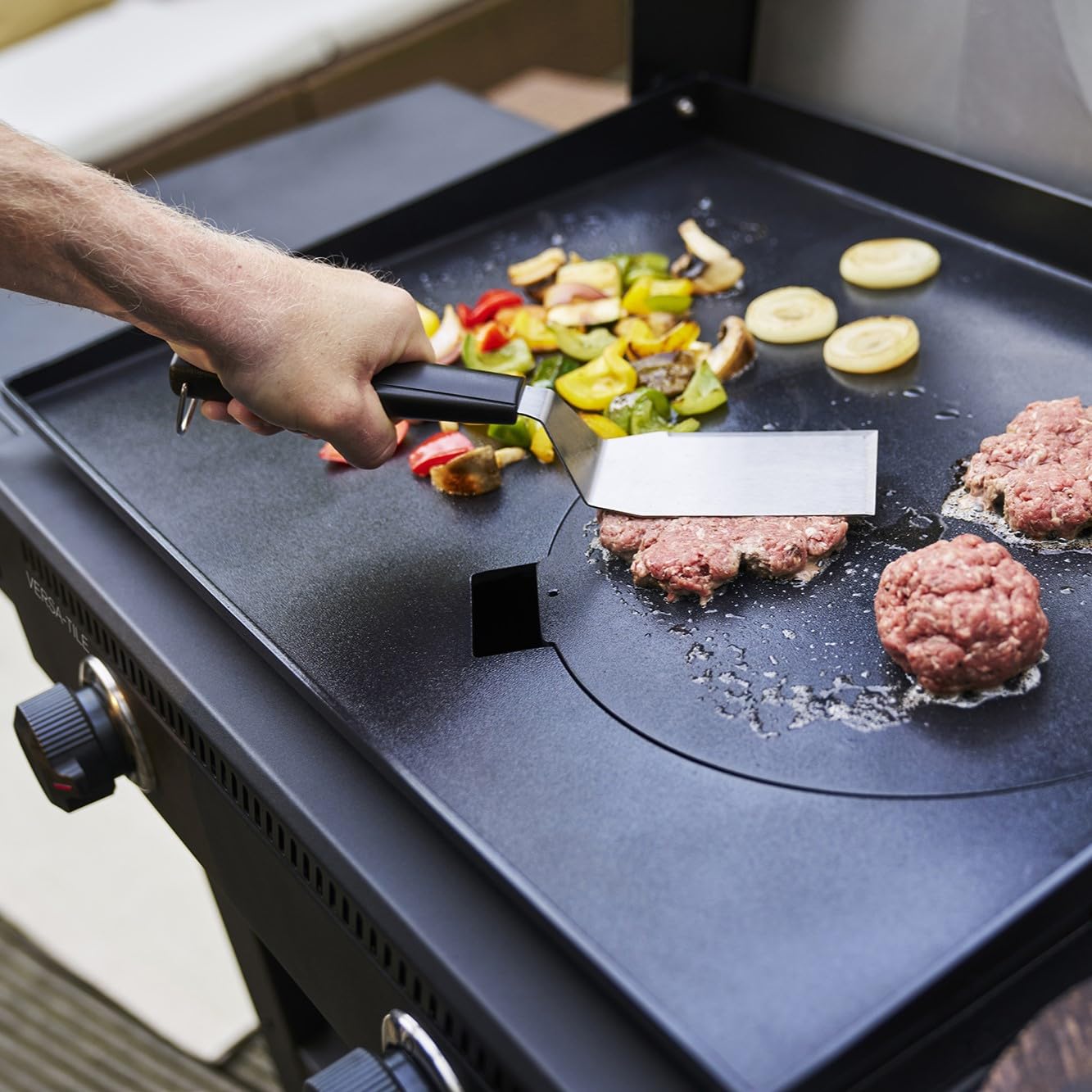 Char-Broil 140999 Griddle Gas BBQ, Cast Iron, 12.3 W, Black