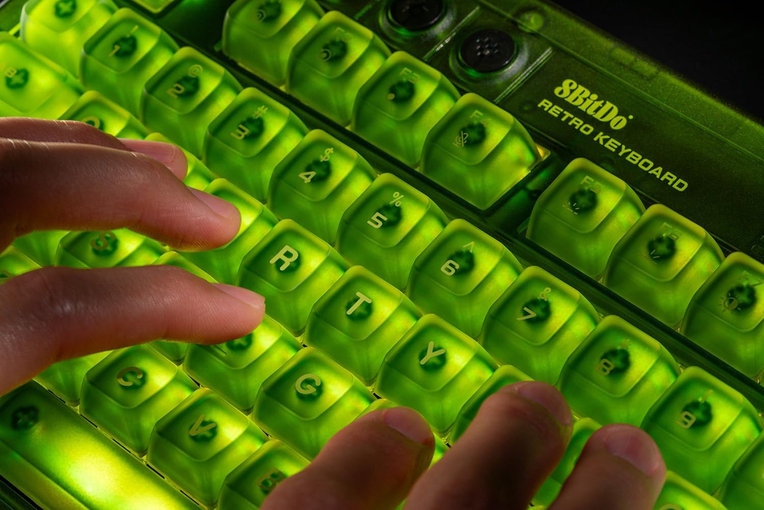 8Bitdo Retro 87 Mechanical Keyboard with RGB Backlight, Bluetooth/2.4G/USB-C Hot Swappable Wireless Gaming Keyboard for Windows and Android - Xbox Edition (Officially Licensed)