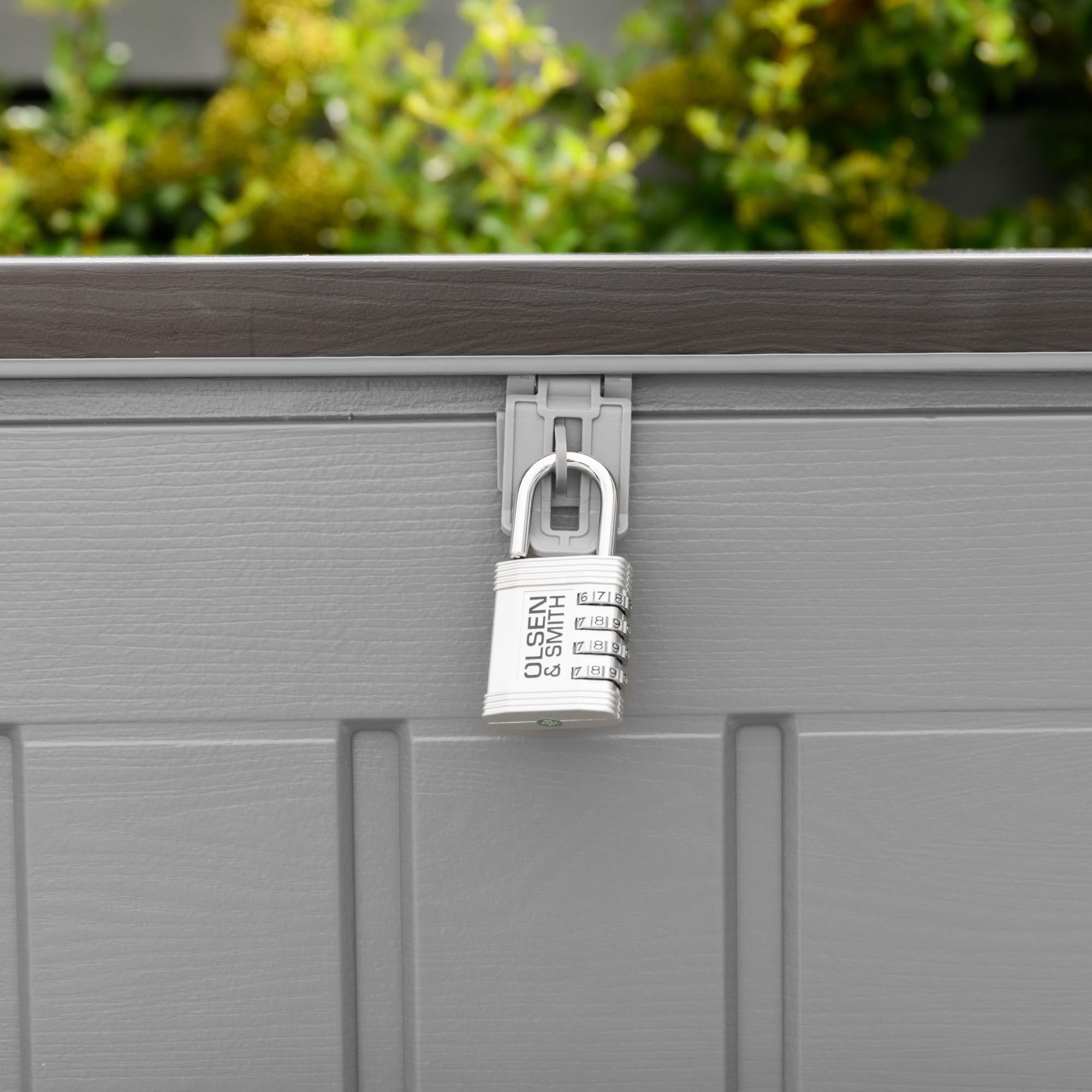 Olsen & Smith 680L Large Garden Storage Box - Weather Resistant Heavy Duty Garden Box with Padlock & Wood Effect - Huge Capacity Outdoor Storage Chest for Tools, Cushions, Toys & More (Anthracite)