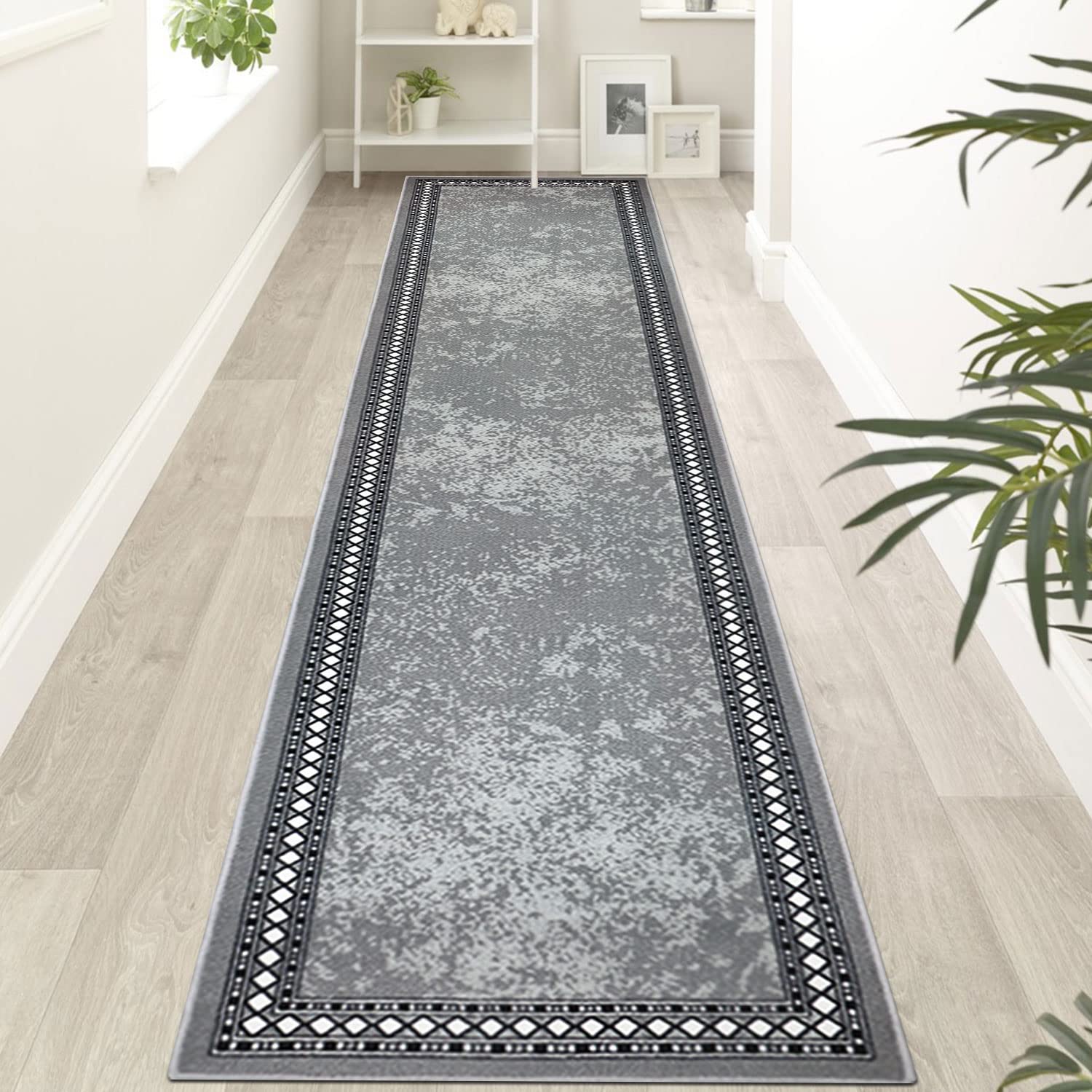 Homcomodar Carpet Runners for Hallways 65x300cm Extra Long Hallway Runners Non Slip Runner Rugs for Kitchen Washable Hall Runner for Kitchen Bedroom