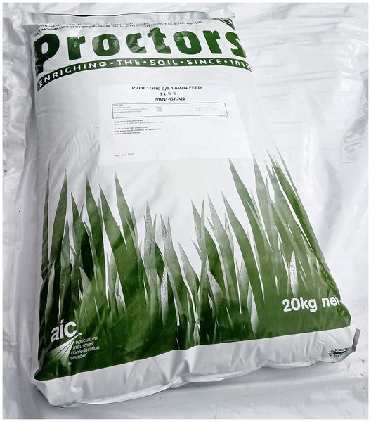 20kg bag of Proctors Spring and Summer Lawn Grass Food