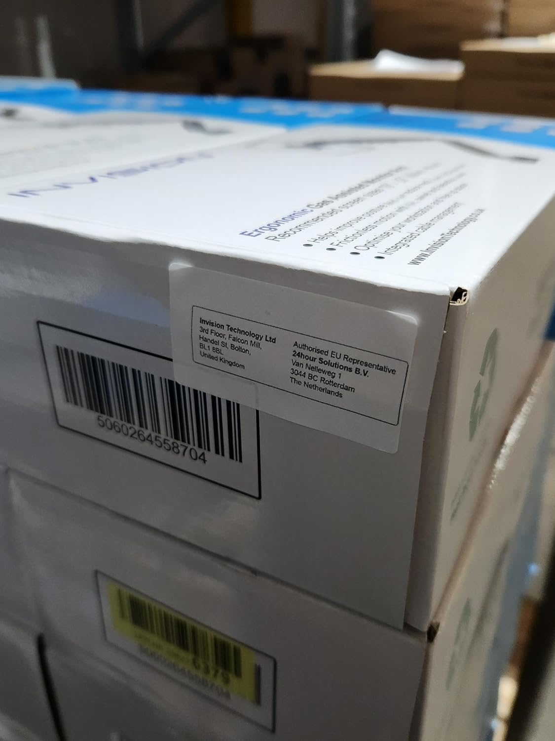 Invision Single Monitor Arm Desk Mount for 19-32 Inch Screens - VESA 75/100mm Stand Desk Clamp - Tool Free Height Adjustment with Tilt Swivel Rotate - Increased Load Capacity from 2-9kg (MX200)