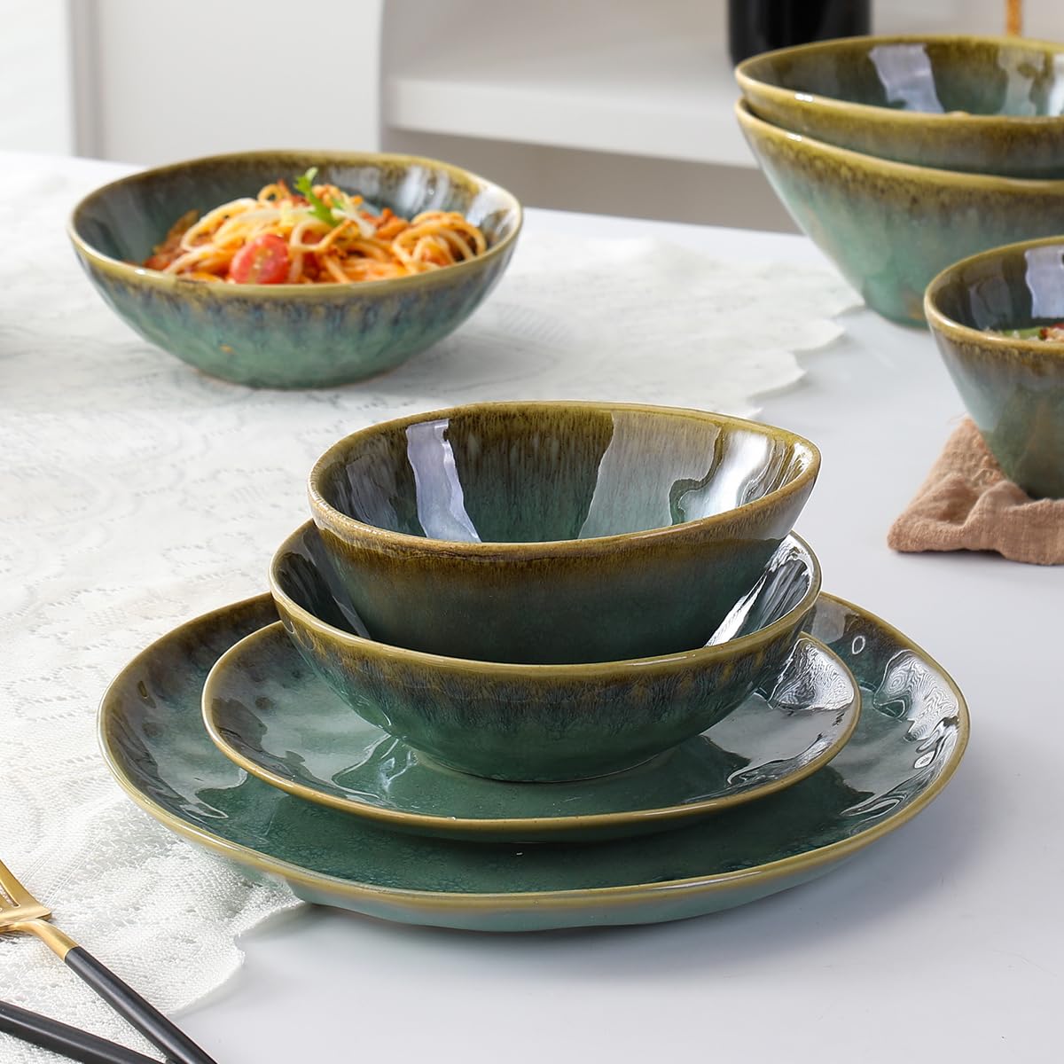 Henten Home Ramen Bowl Set of 4, 20 oz Ceramic Soup Bowl for Cereal/Salad/Pasta, Green Serving Dish Dishwasher & Microwave Safe