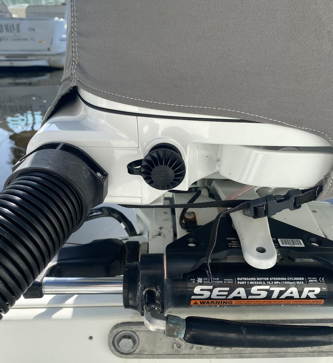 Flush-M Outboard Quick Connect Flush Kit for Suzuki with Cowling Gasket Seal & Red Hose - Compatible with All Suzuki Engines from 25HP - 350HP - UV