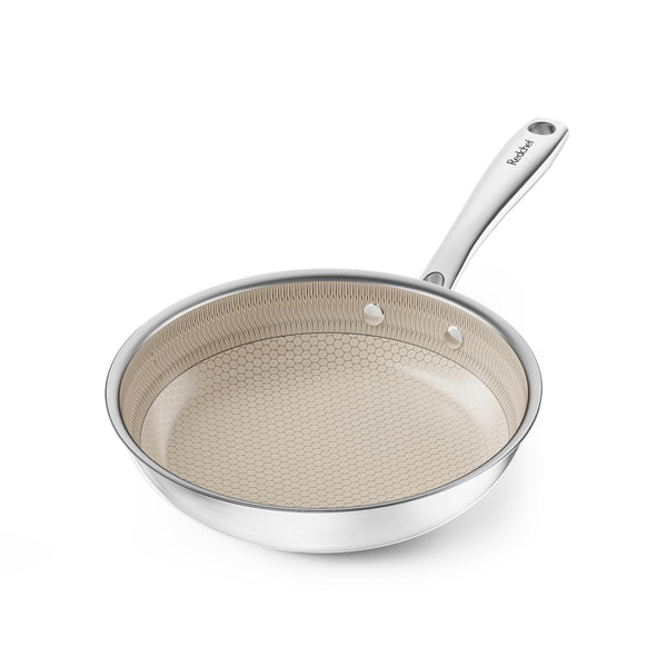 Redchef Non Stick Hybrid Egg/Omelette Pan,20cm Ceramic Frying Pan,Tri-Ply Stainless Steel Skillet,Non Toxic,PFAS PFOA/PTFE Free,Dishwasher/Oven Safe,Suitable for Induction Hobs,8"(Beige)