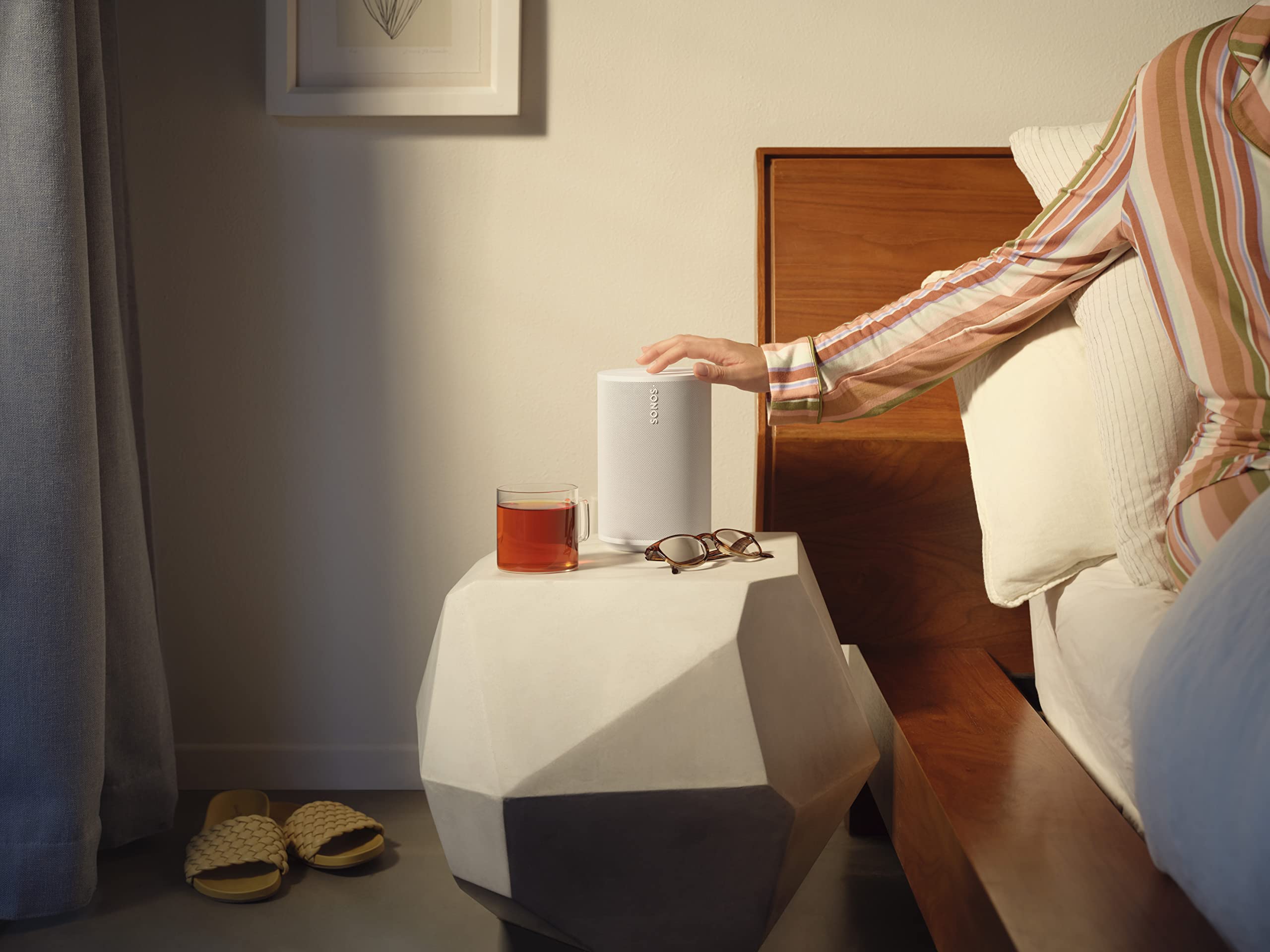 Sonos Era 100 | Smart Speaker with WiFi, Bluetooth, compatible with Amazon Alexa - Black