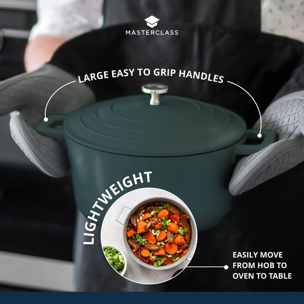 MasterClass Casserole Dish With Lid, Medium 4L/24 cm, Lightweight Cast Aluminium, Induction Hob And Oven Safe, Black