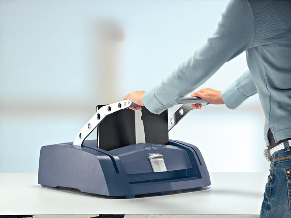 Leitz A4 Binding Machine, impressBIND 140, Silver/Blue