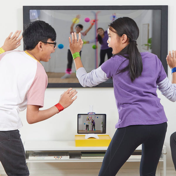 Hasbro Gaming Twister Ultimate: Bigger Mat, More Coloured Spots, Family, Kids Party Game Age 6+; Compatible with Alexa (Amazon Exclusive)