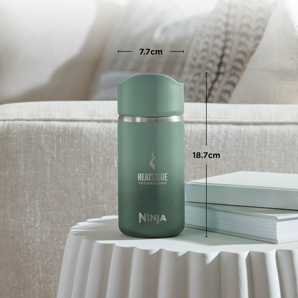 Ninja Thirsti Water Bottle and Flask 709 ML With Leak-Proof Lid, Designed For Carbonated, Hot & Cold Drinks, Ideal For Travel & Sports, Triple Insulated, Stainless Steel Bottle, Black, DW2401EUUKBK