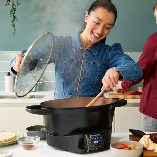 Russell Hobbs Good-to-Go 6.5L Electric Multicooker - 8 Digital functions inc Sear, Slow Cook, Steam, Boil, Keep warm & Roast, Cast aluminium housing, Glass lid, Dishwasher safe parts, 750W, 28270