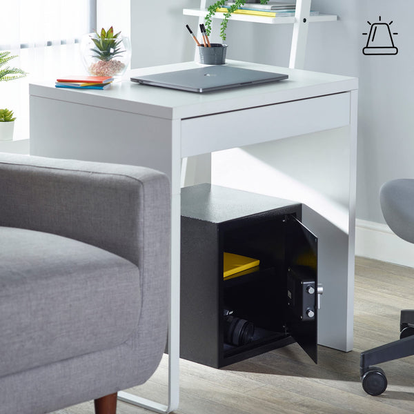 Yale - Electronic Alarmed Safe Laptop - Standard Security - YLC/200/DB2