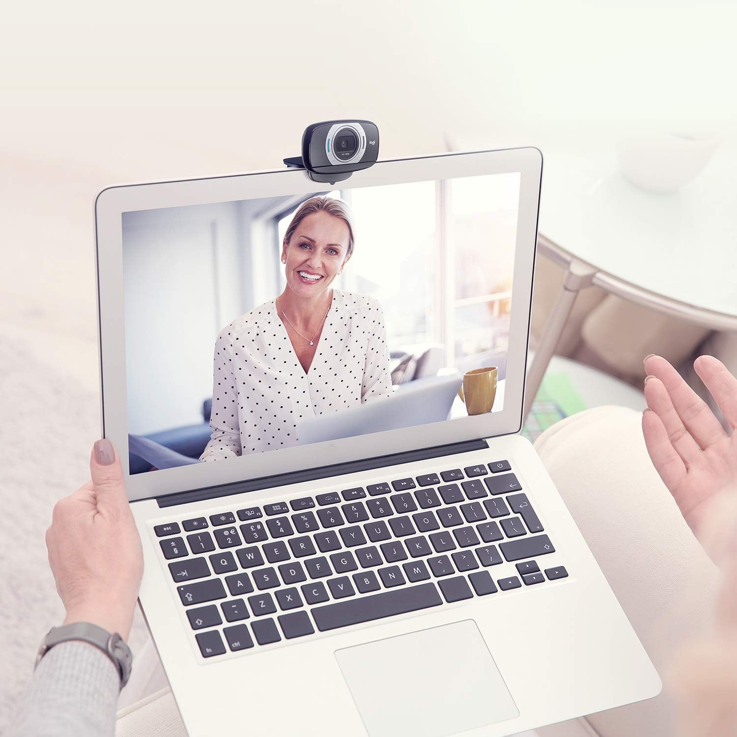 Logitech K400 Plus Wireless Touch TV Keyboard With Easy Media Control and Built-in Touchpad, HTPC Keyboard for PC-connected TV, Windows, Android, Chrome OS, Laptop, QWERTY UK English Layout - Black