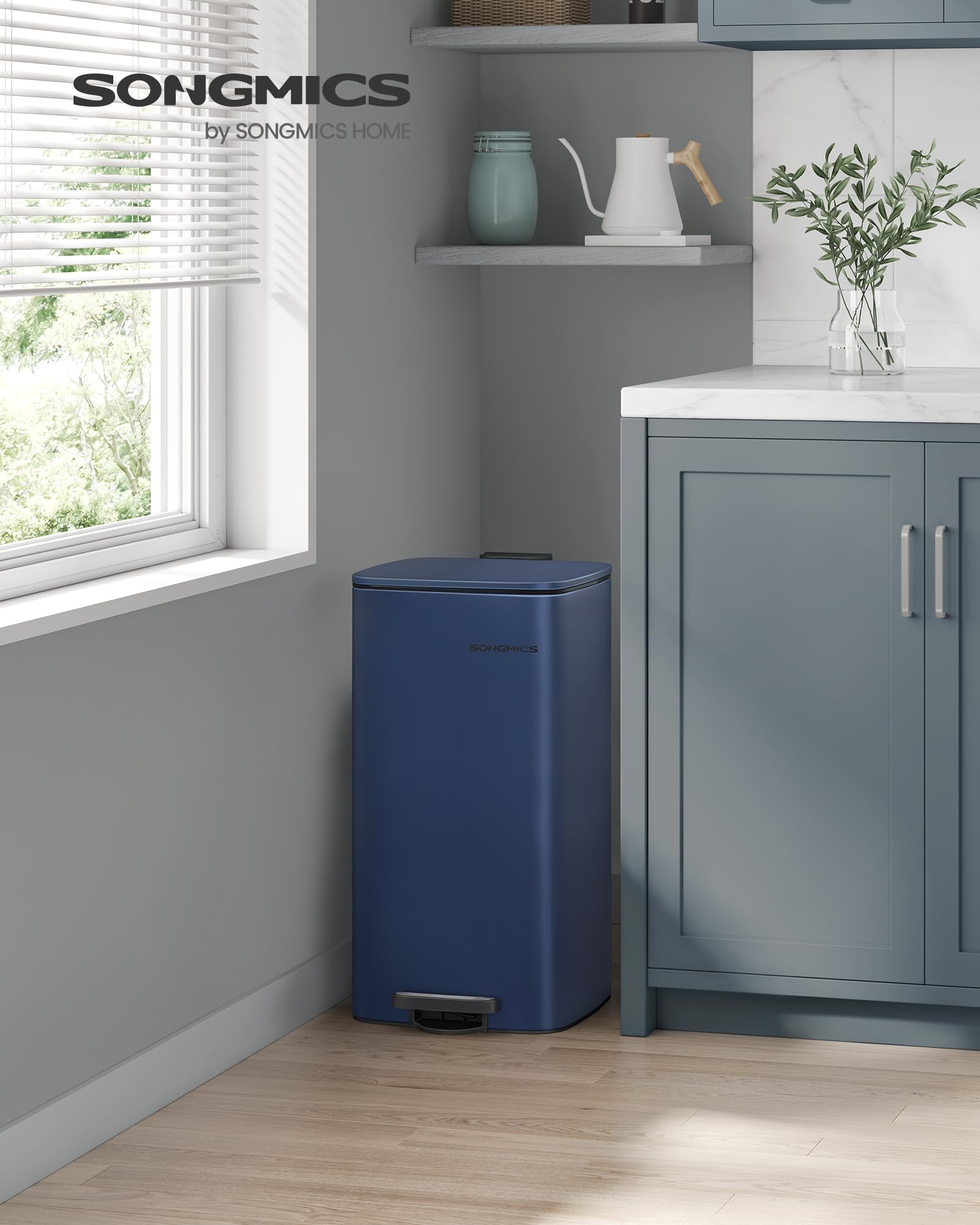 SONGMICS Kitchen Bin, 8-Gallon (30 L) Trash Bin, Steel Pedal Bin, with Inner Bucket, Soft Close and Stays Open, Ink Black LTB593B02