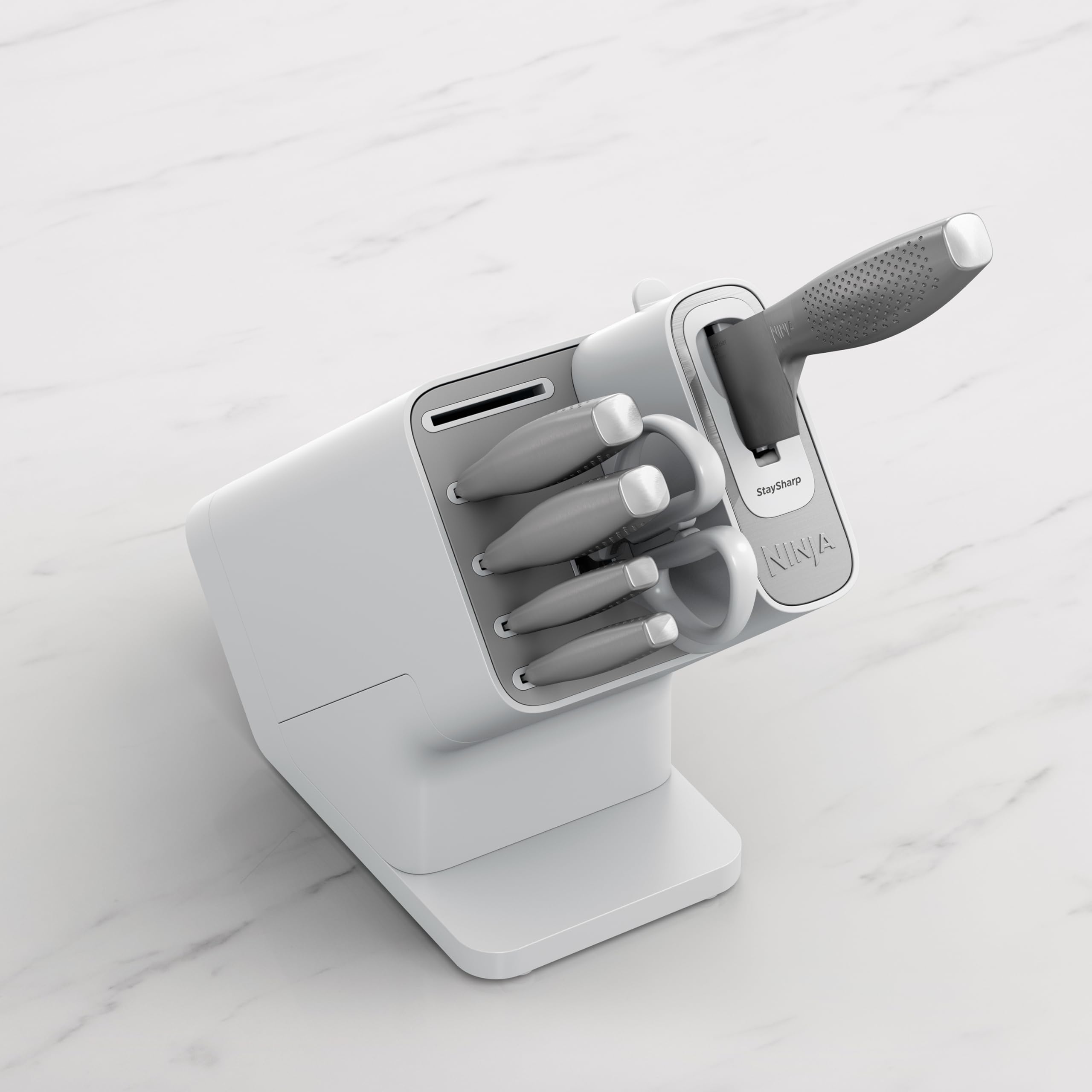 Ninja Foodi StaySharp Knife Block with Integrated Sharpener, 5-Piece Knife Set includes Chef, Bread, Slicing, Utility, Paring Knives, Stainless Steel K32005UK, Black