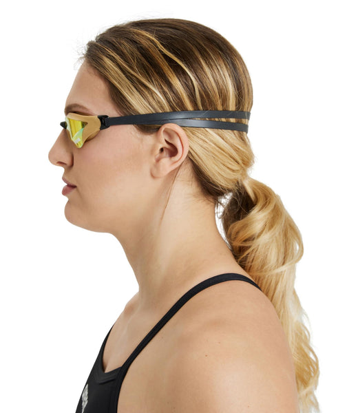 arena Cobra Core Swipe Mirror Unisex Adult Racing Swimming Goggles, Swimming Pool Goggles with Curved Mirror Lenses, Anti-Fog, UV Protection, 5