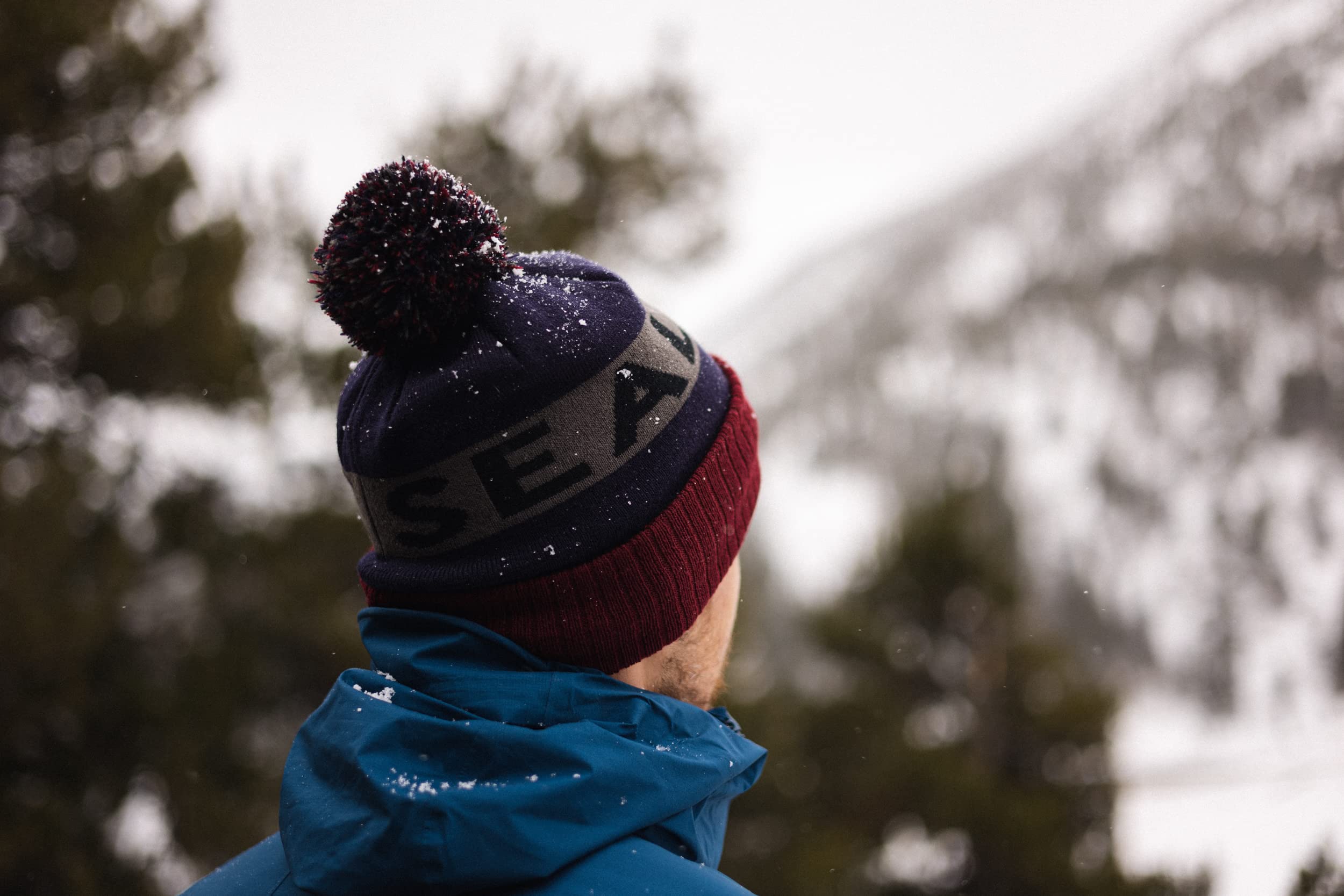 SEALSKINZ | Foulden | Water Repellent Cold Weather Unisex Bobble Beanie Hat | Lightweight & Breathable