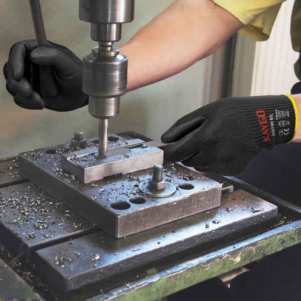 KAYGO Cut Resistant Work Gloves - 2 Pairs, Level C Protection, MicroFoam Nitrile Coated Good Grip Machine Washable, Cut Proof Safety Gloves EN388 4X42C, Ideal for General Purpose, KG21N (Grey, L)