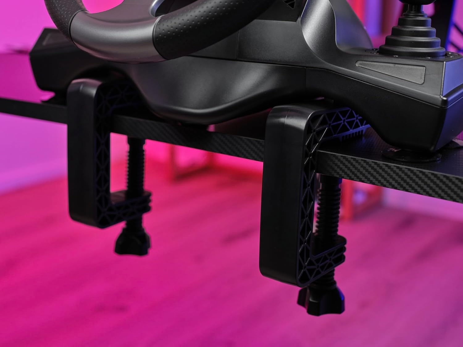 Trust GXT 289 Steering Wheel for Gaming PC, Xbox Series X/S, PS4, Nintendo Switch, Racing Wheel with Pedals, Paddle Shifters, Gear Stick, Vibration Feedback, for Farming Simulator / F1 / Gran Turismo