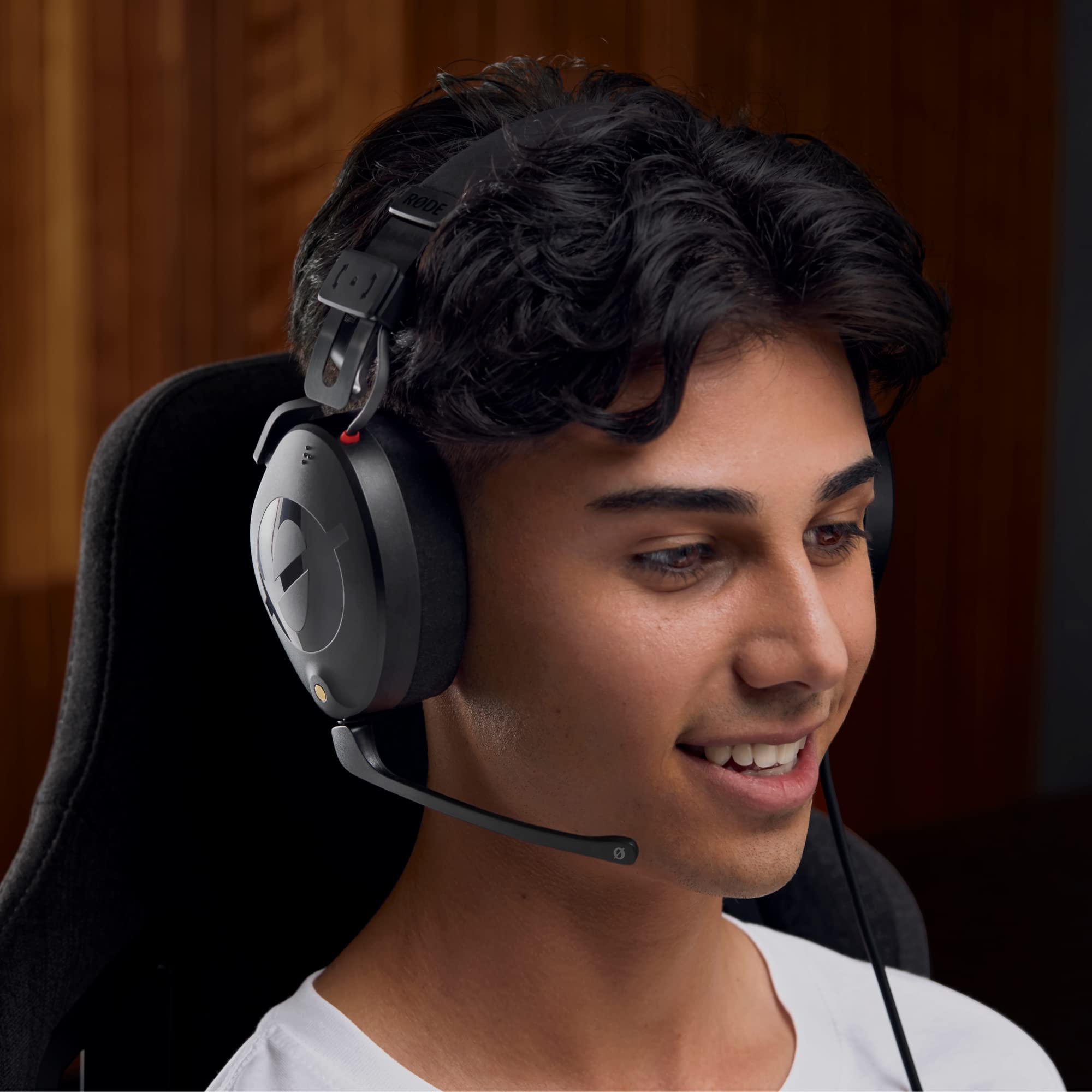 RØDE NTH-100 Professional Over-ear Headphones For Content Creation, Music Production, Mixing and Audio Editing, Podcasting, Location Recording (Black)