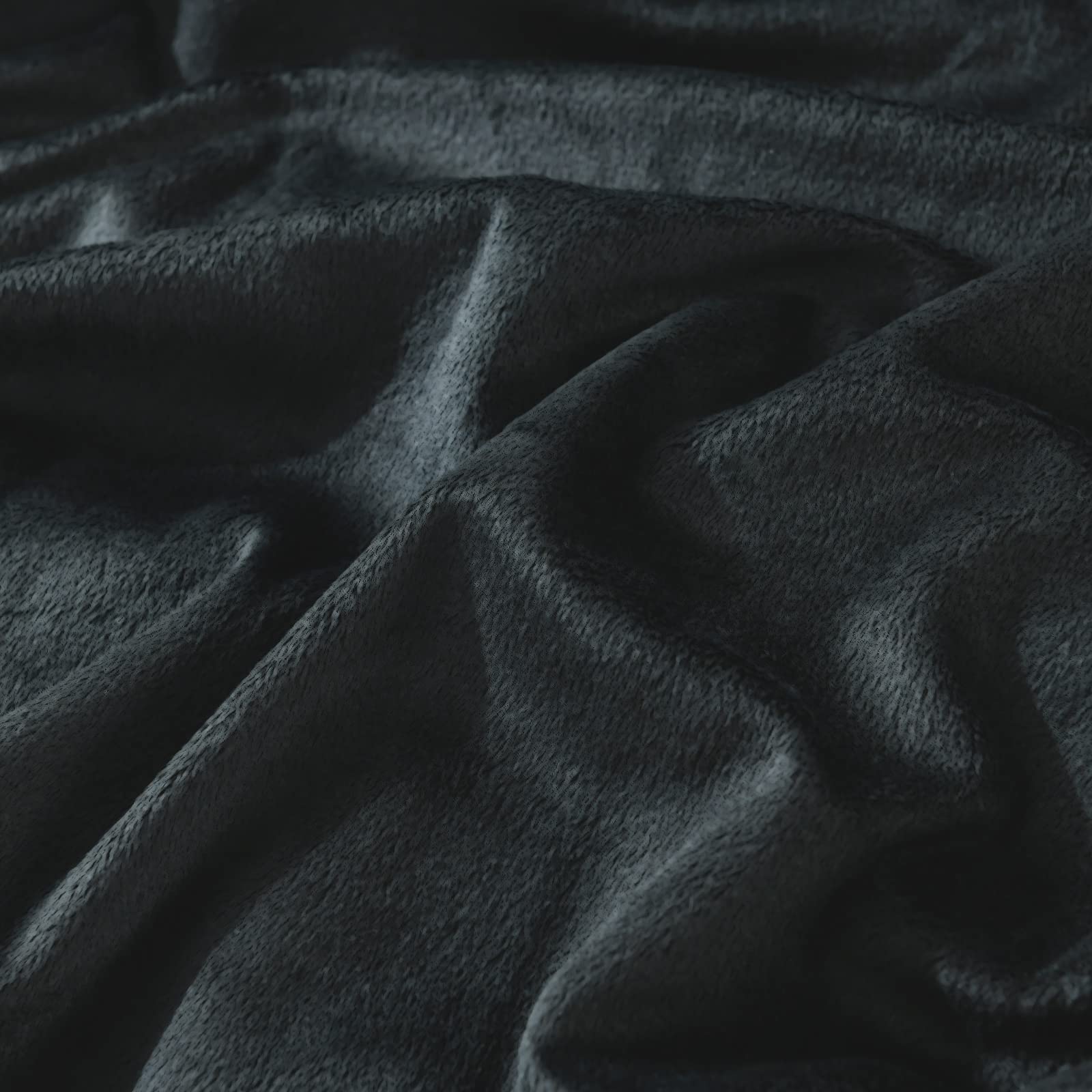 Faux Fur Throw Blanket, Luxury Shaggy Warm Fuzzy Fluffy Elegant Long Hair Washable Decoration Blanket for Sofa Couch and Bed, Grey 152x203cm