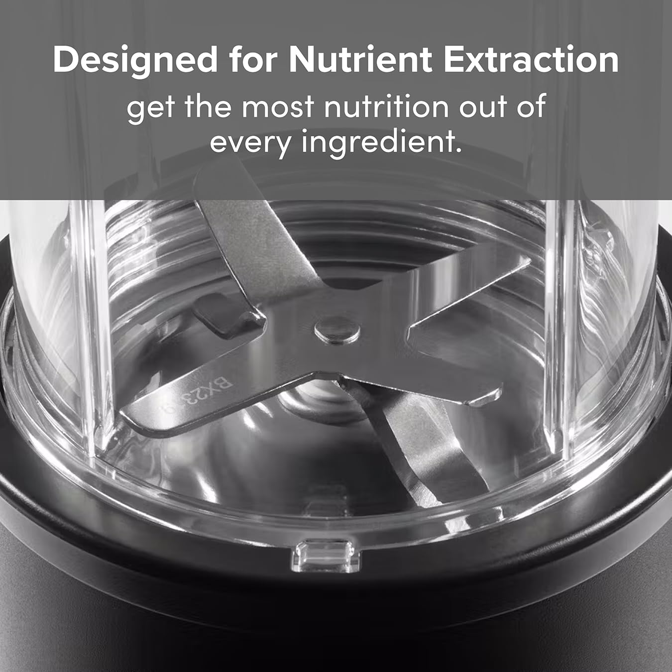 nutribullet Mega Pack with nutribullet 900W Blender & 9 Accessories - Extra Powerful & Easy To Clean - Blend & Crush Ice, Nuts & Frozen Fruits - Smoothie Maker - Black